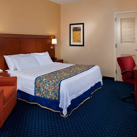 Courtyard By Marriott Downtown Near The French Quarter New Orleans