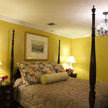 Hotel Bienville House New Orleans