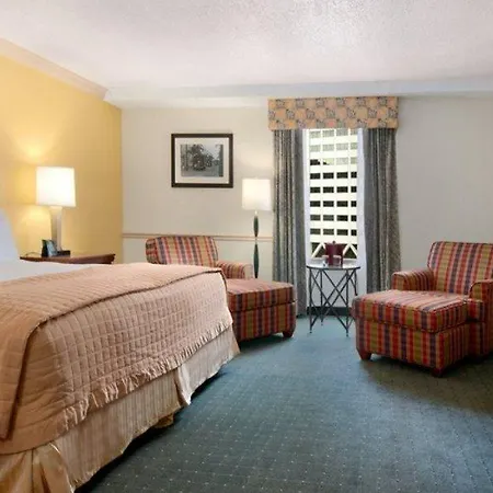 Hotel Doubletree By Hilton New Orleans