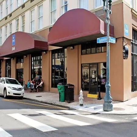 Hotel Fairfield By Marriott & Downtown French Quarter Area 3*