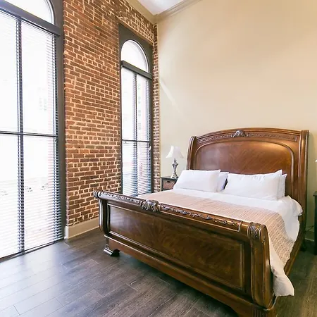 Baronne Street Luxury 1Bdr Suite D New Orleans