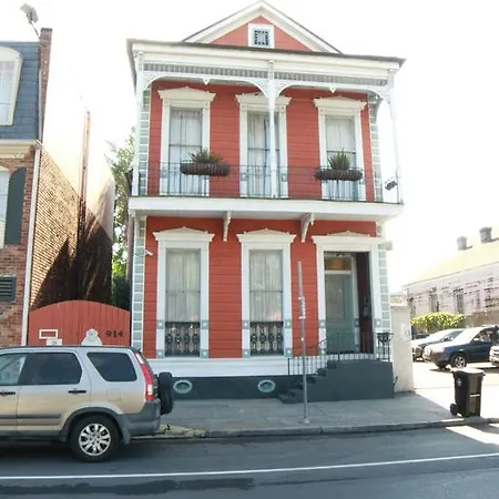 Ihsp French Quarter House *