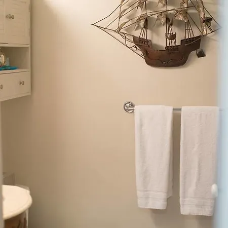 1 Bedroom In Nth Rampart St, * New Orleans
