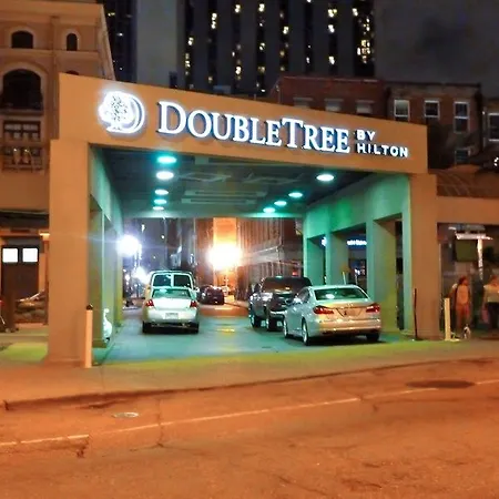 Doubletree By Hilton Hotel New Orleans