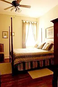 Bed & Breakfast Elysian Fields New Orleans