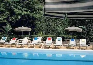 Hotel The Canal Street Plaza 2*
