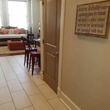 Apartment Citrine - Downtown / Bourbon St / Superdome