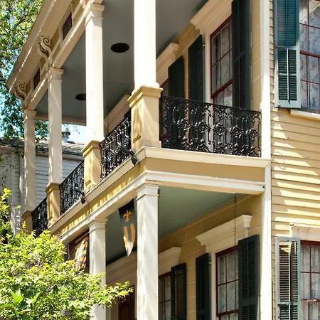 Hh Whitney House - A On The Historic Esplanade Bed & Breakfast