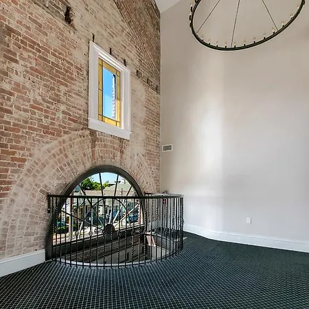One-bedroom On Jackson Avenue Apt 203 By Sonder Apartment