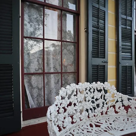 Hh Whitney House - A On The Historic Esplanade Bed & Breakfast New Orleans