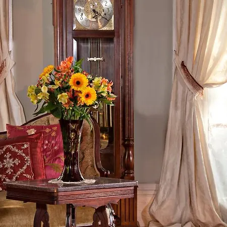 Bed & Breakfast Hh Whitney House - A On The Historic Esplanade