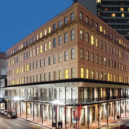 Hotel Courtyard By Marriott Downtown Near The French Quarter 3*