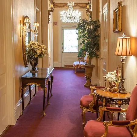Inn Cornstalk New Orleans