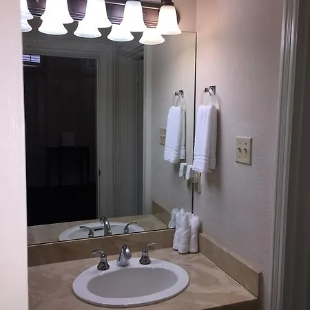 Aparthotel Chateau Orleans 3*