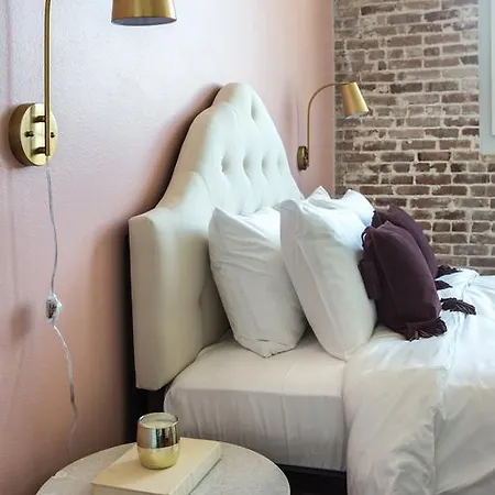 Two-Bedroom On Jackson Avenue Apt 201 By Sonder *