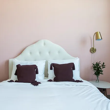 Apartment Two-Bedroom On Jackson Avenue Apt 201 By Sonder *