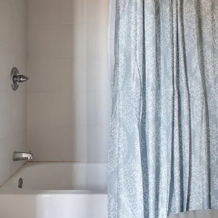 Apartment Two-Bedroom On Jackson Avenue Apt 201 By Sonder New Orleans
