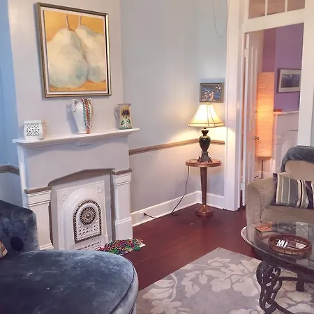 Daisy House 3*