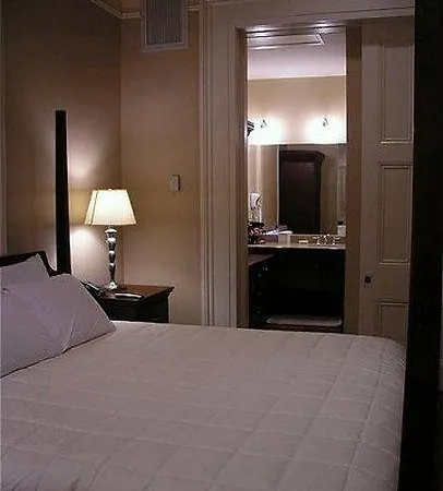 Inn The Prytania Oaks