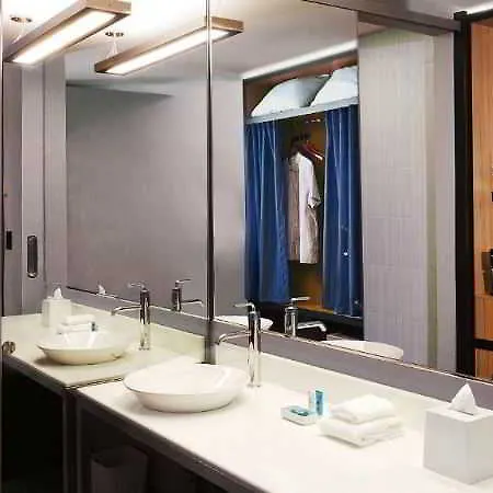 Aloft By Marriott Downtown 3*