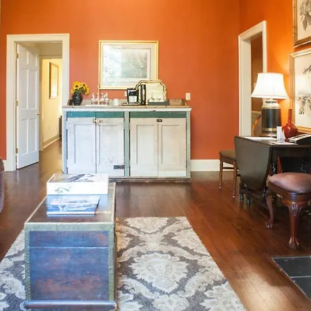 Audubon Inn 4*