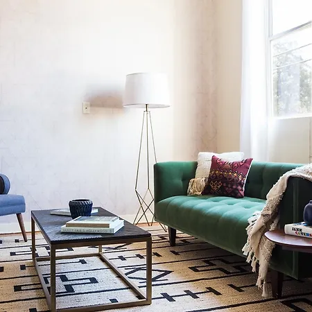 One-bedroom On S Carrollton Avenue Apt 2 By Sonder Aparthotel *