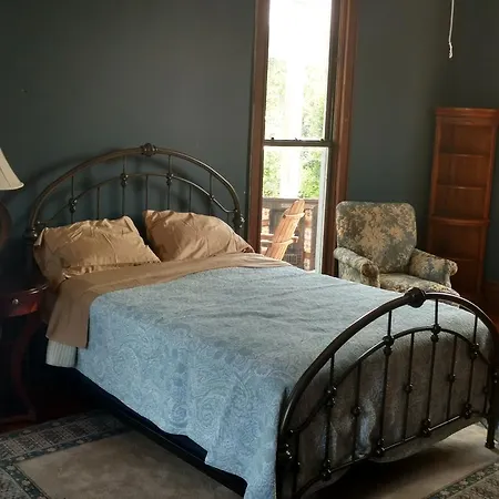 Hotel Evangeline Art House New Orleans