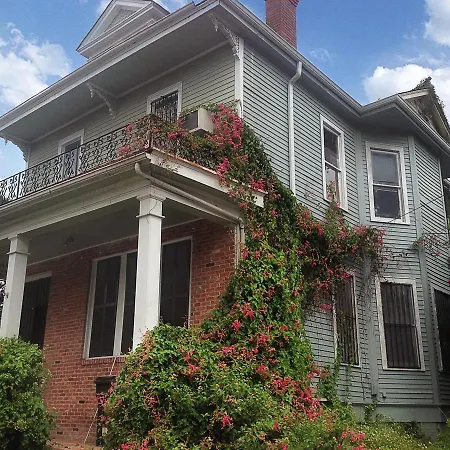 Evangeline Art House 3* New Orleans