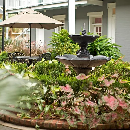 Maison Saint Charles New Orleans