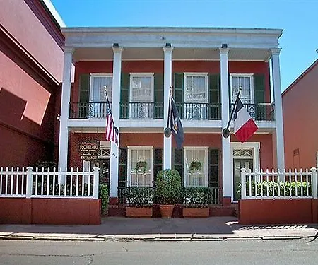 Inn Le Richelieu In The French Quarter New Orleans