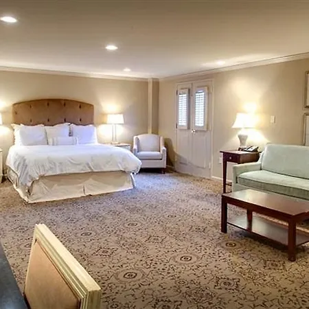 Hotel Dauphine Orleans New Orleans