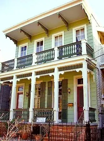 Garden District Bed & Breakfast 3*