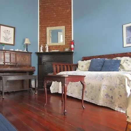 Bed & Breakfast Garden District New Orleans