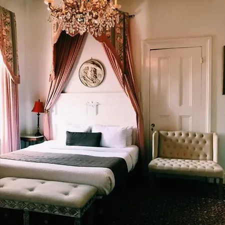 Hotel Lafitte & Bar New Orleans
