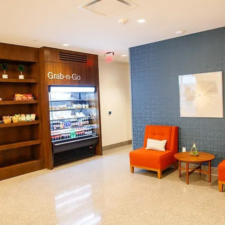 Alder Uptown Hotel