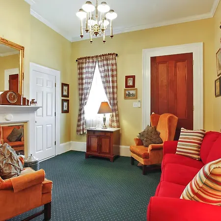 Bed & Breakfast Chez Palmiers 2*