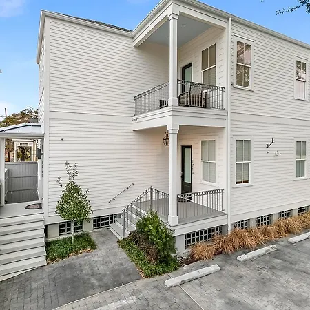 Hosteeva 3 Bedroom Close To St Charles 5 M Ride To Fq Apartment New Orleans