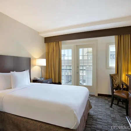 Embassy By Hilton Convention Center 3* New Orleans
