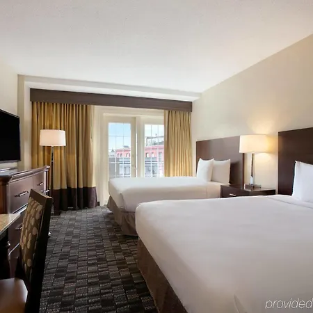 Embassy By Hilton Convention Center 3*