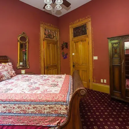 Inn The Lookout 3*