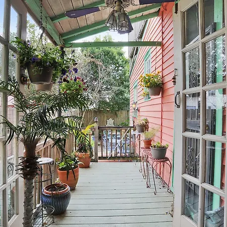 Bed & Breakfast La Dauphine New Orleans