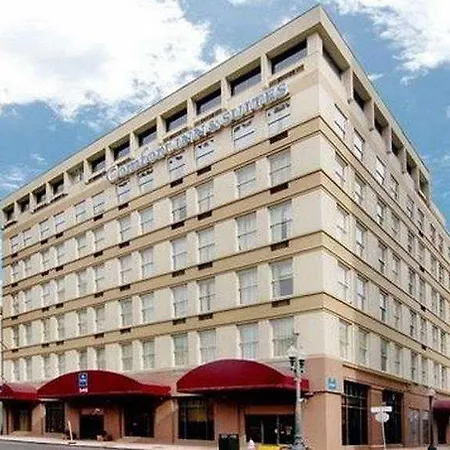 Hotel Fairfield By Marriott & Downtown French Quarter Area