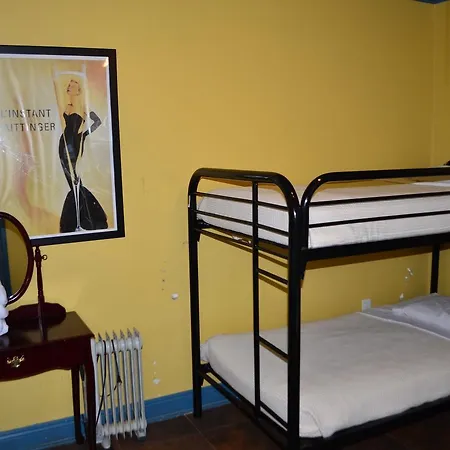 India House Hostel *