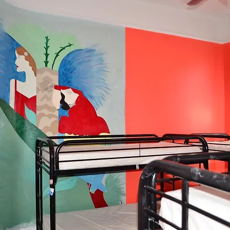 India House Hostel New Orleans