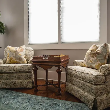 The Big Blue House Guest house 4*