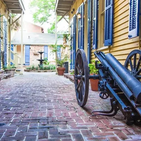 Hotel Andrew Jackson French Quarter 3*