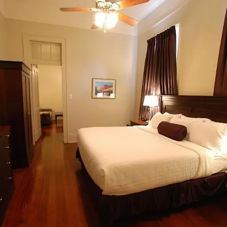 Lamothe House A French Quarter 4* New Orleans