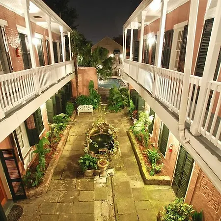 Hotel Lamothe House A French Quarter 4*
