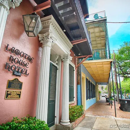 Hotel Lamothe House A French Quarter 4*