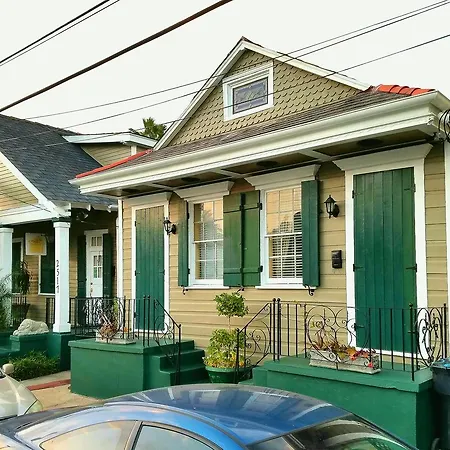 Bed & Breakfast Lions 3*